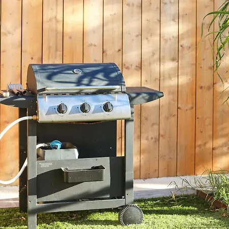 Вилла 3min De La - 14p - Calme - Moderne - Jacuzzi - Bbq *